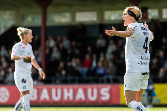 Häckens Luna Nørgaard Gevitz deppar