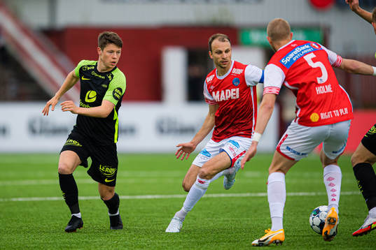 Mathias Knutsen Rasmussen of Brann