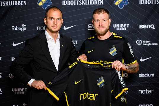 s sportchef Henrik Jurelius och John Guidetti
