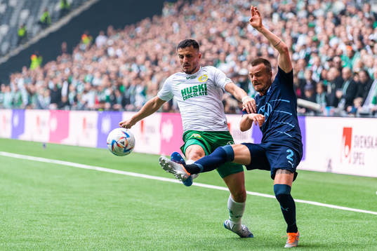 Hammarbys Astrit Selmani och Malmö FFs Eric Larsson