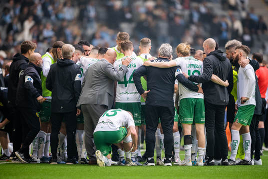 Hammarbys spelare och ledare samlas
