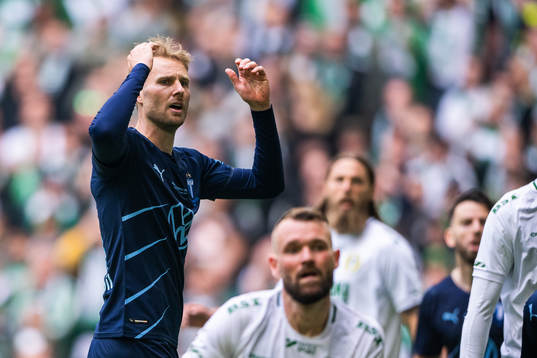 Malmö FFs Ola Toivonen deppar