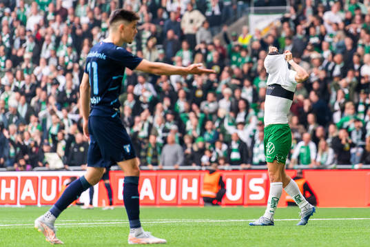 Hammarbys Astrit Selmani deppar