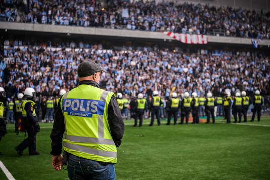 Poliser på planen