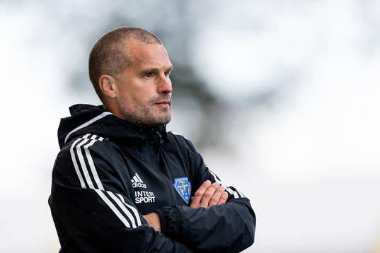 Falkenbergs tränare Christoffer Andersson