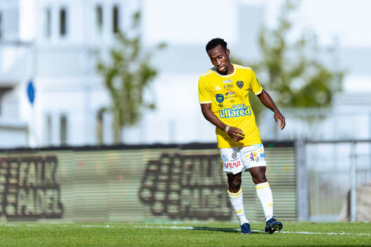 Falkenbergs Godwin Aguda deppar