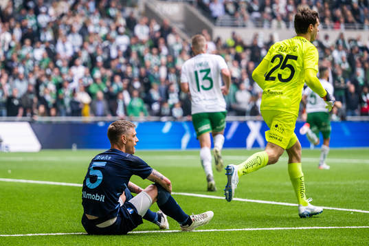 Malmö FFs Sören Rieks deppar