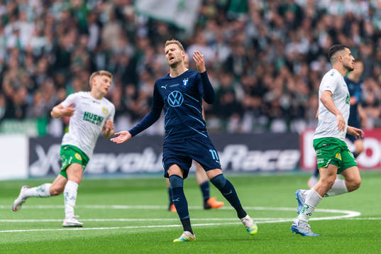 Malmö FFs Ola Toivonen deppar