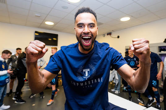 Malmö FFs Isaac Kiese Thelin jublar