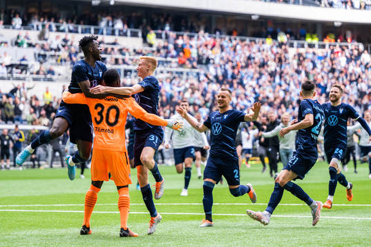 Malmö FFs Malik Abubakari, Ismael Diawara och Hugo Larsson
