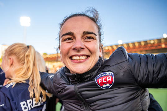 Rosengårds tränare Renee Slegers jublar