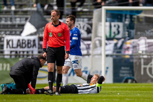 Landskronas Philip Andersson har ont