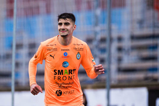 AFC Eskilstunas Amar Muhsin jublar