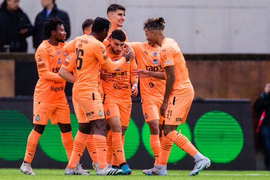 AFC Eskilstunas André Alsanati jublar