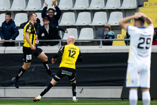 Häckens Even Hovland jublar