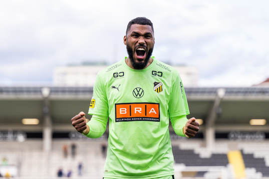 Häckens Jonathan Ursin Rasheed jublar