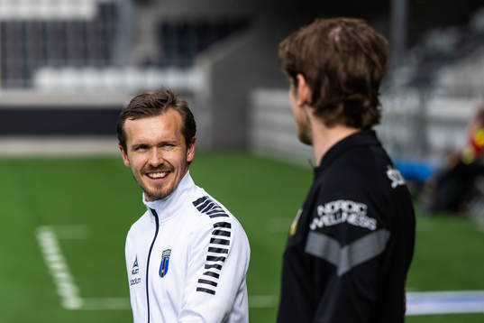 Sirius Patrik Karlsson Lagemyr och Häckens Erik Friberg