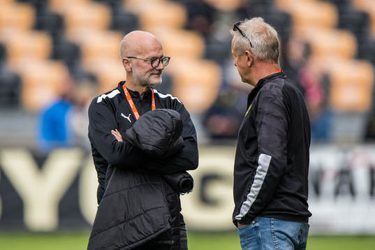 Mjällbys ordförande Magnus Emeus och sportchef Hasse