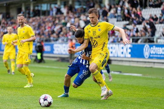 IFK Göteborgs Kevin Yakob och Sundsvalls Anton Eriksson