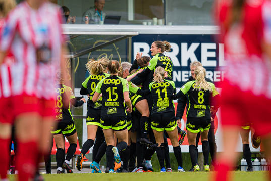 Tuva Hansen of Brann celebrates