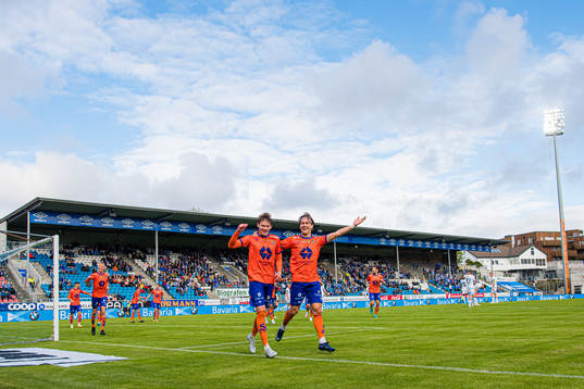 Isak Dybvik Määttä of Aalesund celebrates