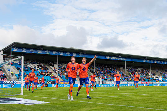 Isak Dybvik Määttä of Aalesund celebrates