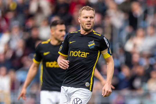 s Sebastian Larsson