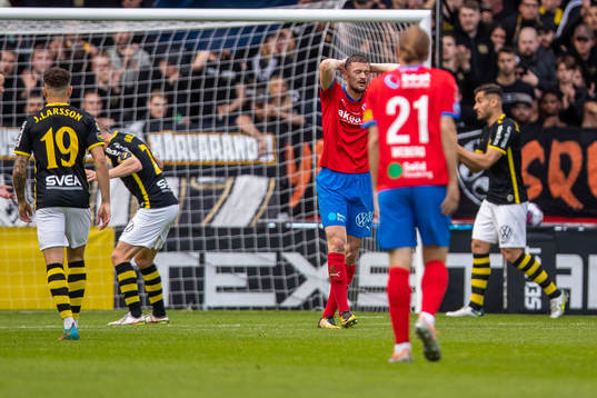 Helsingborgs Albert Ejupi deppar