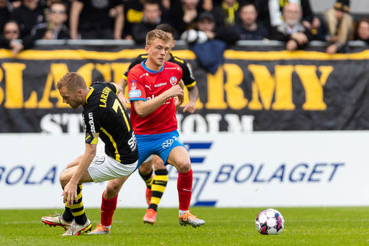 s Sebastian Larsson och Helsingborgs Dennis Olsson
