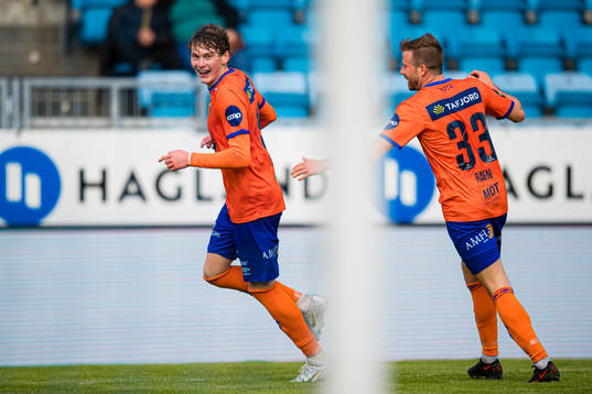 Isak Dybvik Määttä of Aalesund celebrates