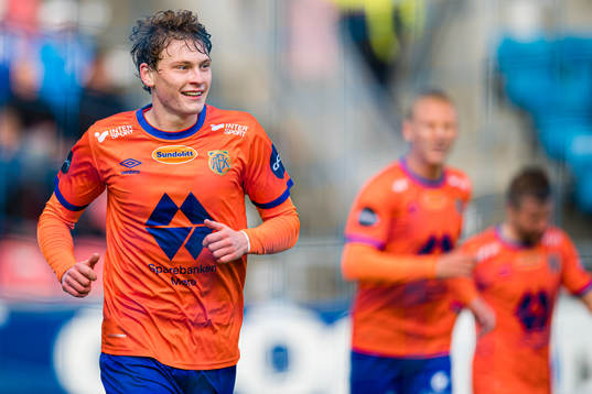 Isak Dybvik Määttä of Aalesund celebrates