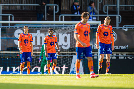 Besim Serbecic and Erikson Spinola Lima of Aalesund looks