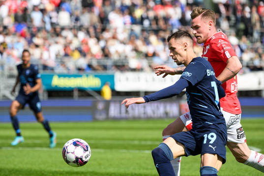 Malmö FFs Veljko Birmancevic och Degerfors Rasmus Örqvist