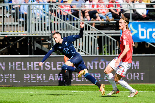 Malmö FFs Veljko Birmancevic och Degerfors Gustav Granath