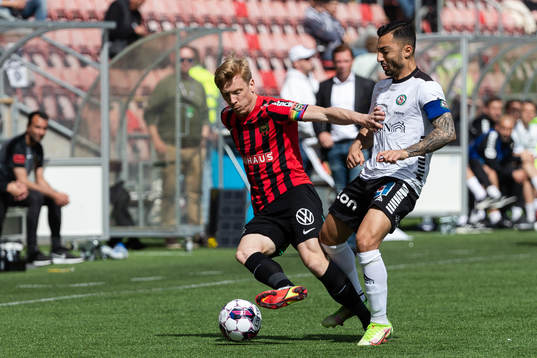 Brommapojkarnas Gustav Sandberg Magnusson och Örebros