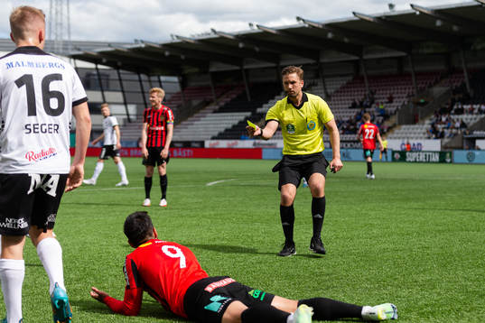 Brommapojkarnas Rodin Deprem får en varning