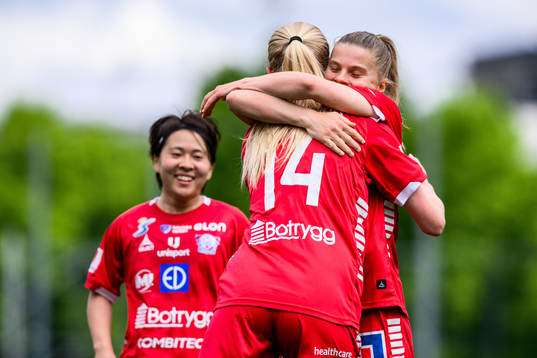 Linköpings Therese Simonsson jublar