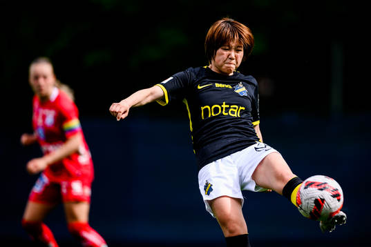 s Honoka Hayashi
