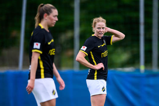 s Jennie Nordin och Sara Nordin deppar