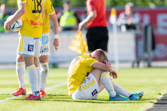 Falkenbergs Lucas Sibelius har ont