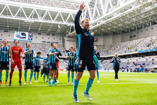 Djurgårdens Rasmus Schüller jublar