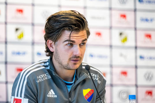 Djurgårdens tränare Magnus Pålsson på presskonferensen