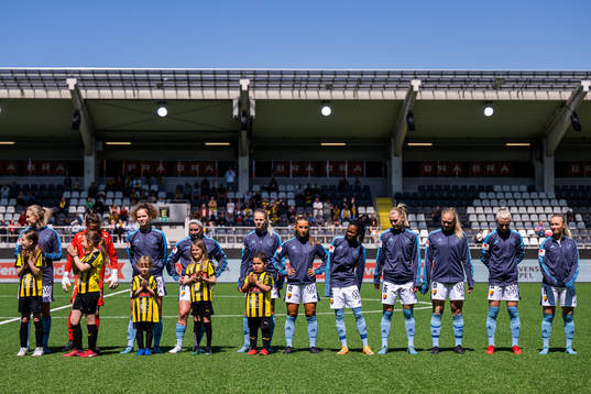 Djurgårdens spelare vid line up