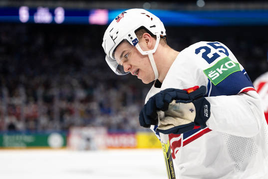 Karson Kaulman of USA looks dejected