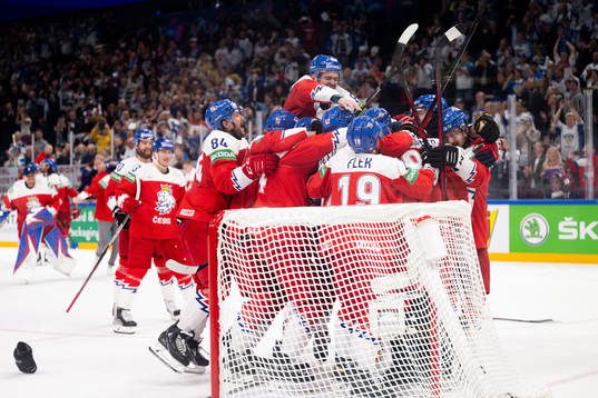Players of Czech Republic celebrate