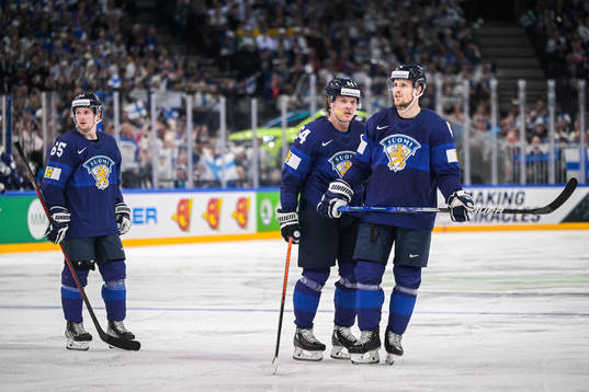 Sakari Manninen, Mikael Granlund and Mikko Lehtonen of