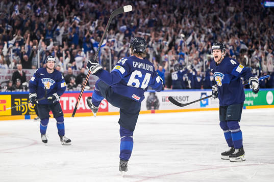 Mikael Granlund of Finland celebrates