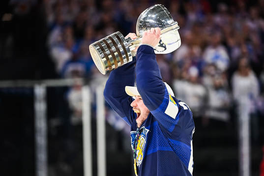 Sami Vatanen of Finland celebrates