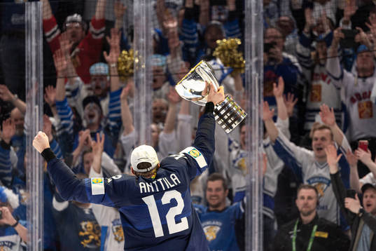 Marko Antilla of Finland celebrats with the trophy