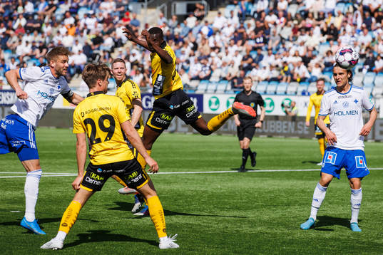 IFK Norrköpings Christoffer Nyman gör 1-2